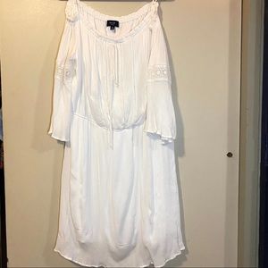 🌸 2 for $30: Naïf Shoulder Bell Sleeve Dress